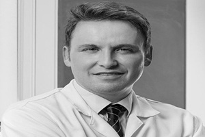 Dr. Íñigo De Felipe dermatólogos